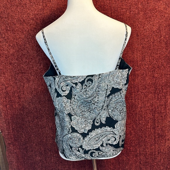 Banana republic paisley cami size L - Picture 3 of 5